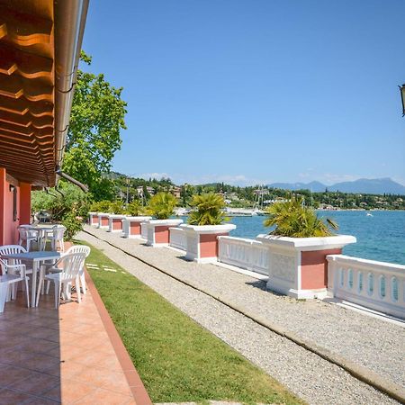 Villa Garuti Village Padenghe sul Garda Exterior photo