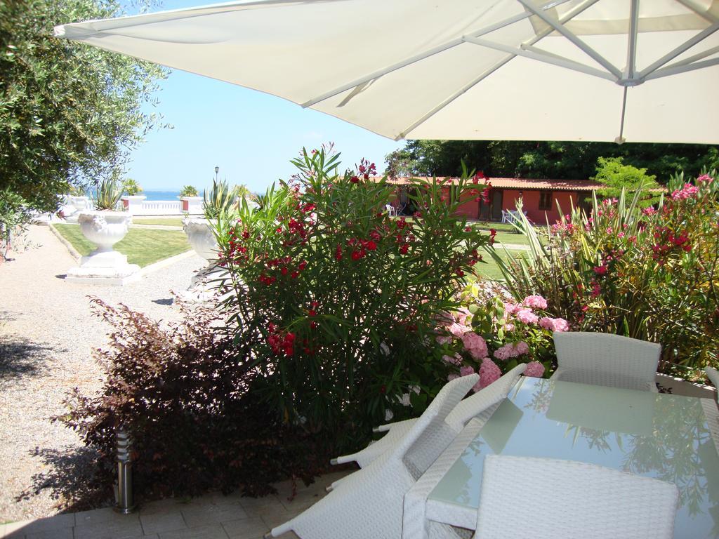Villa Garuti Village Padenghe sul Garda Exterior photo